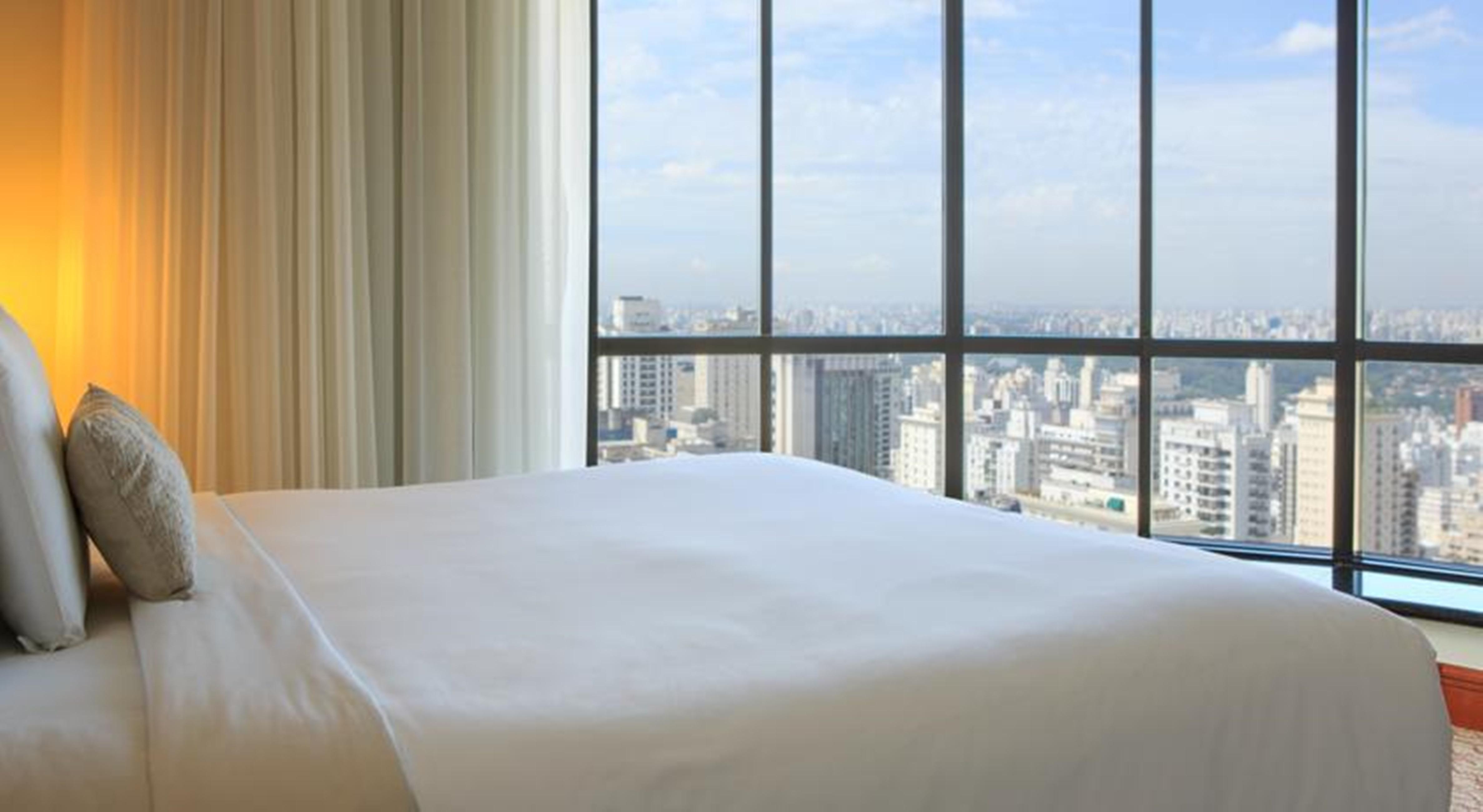 Renaissance Sao Paulo Hotel Exterior foto A bed