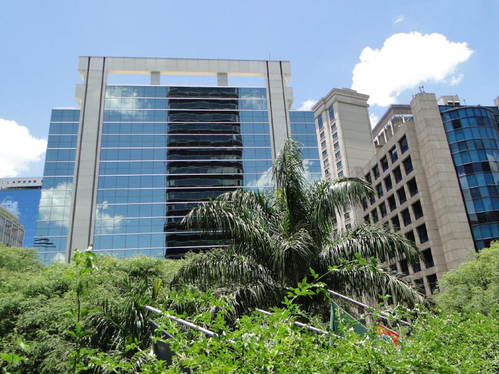 Renaissance Sao Paulo Hotel Exterior foto The headquarters of the National Stock Exchange of India in Mumbai.
